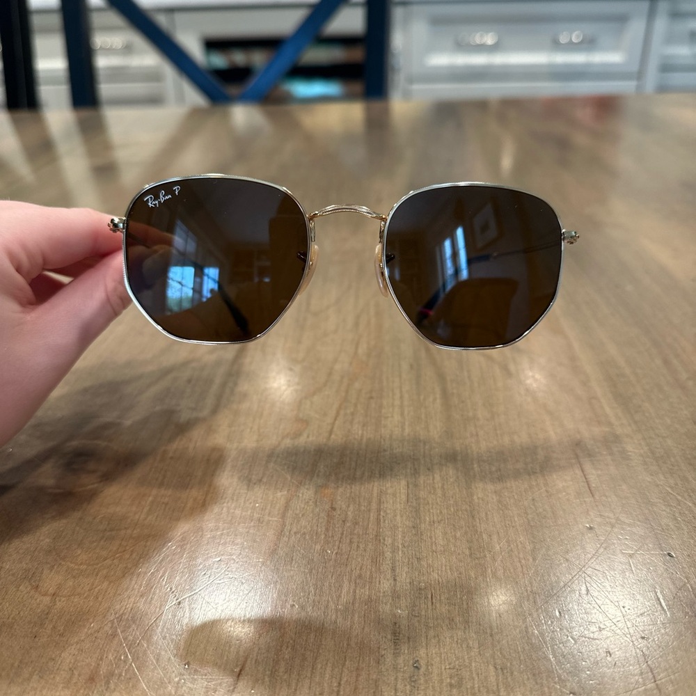 Ray-Ban Polarized Rb3548n Hexagonal Flat Lenses - image 3